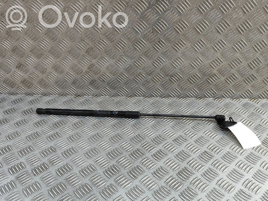 KIA Ceed Amortiguador/puntal del maletero/compartimento de carga 