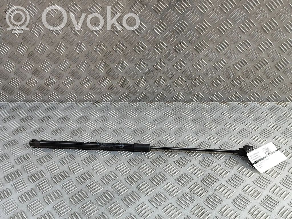 KIA Ceed Tailgate/trunk strut/damper 