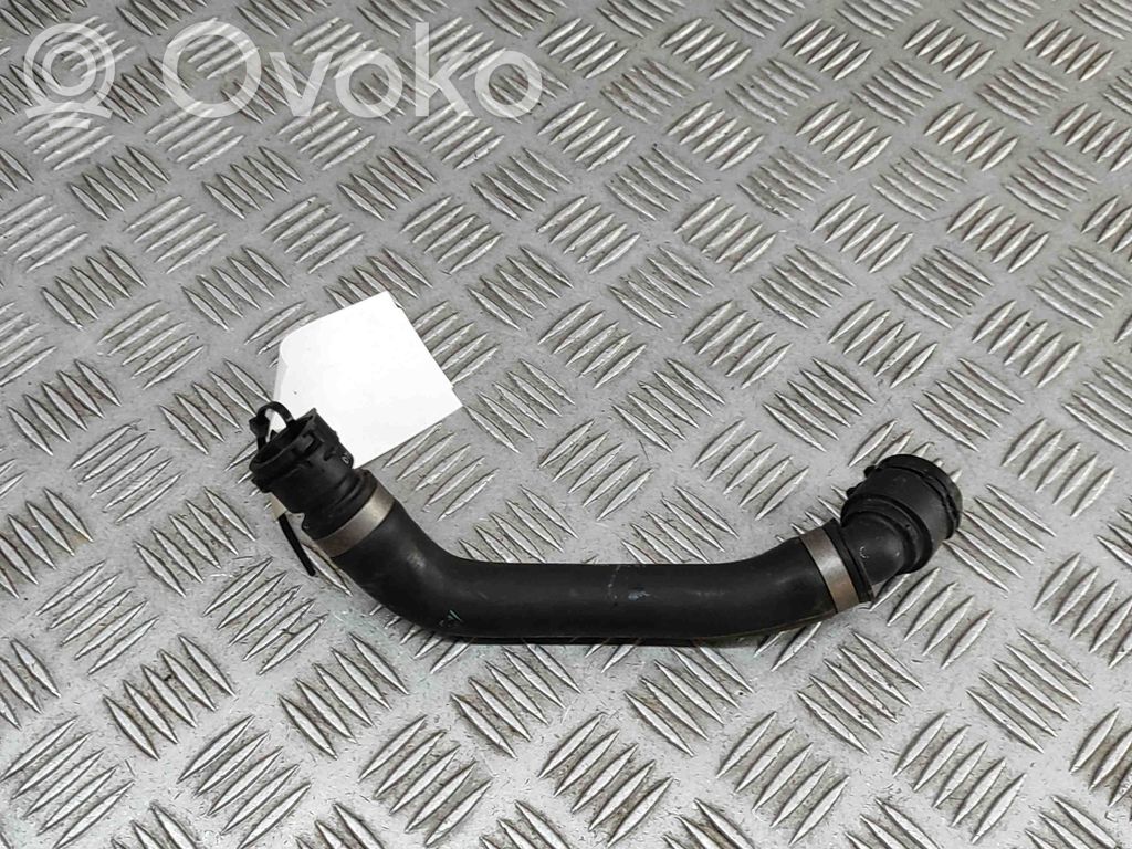 Mercedes-Benz CLA C118 X118 Conductă/furtun lichid de răcire motor 