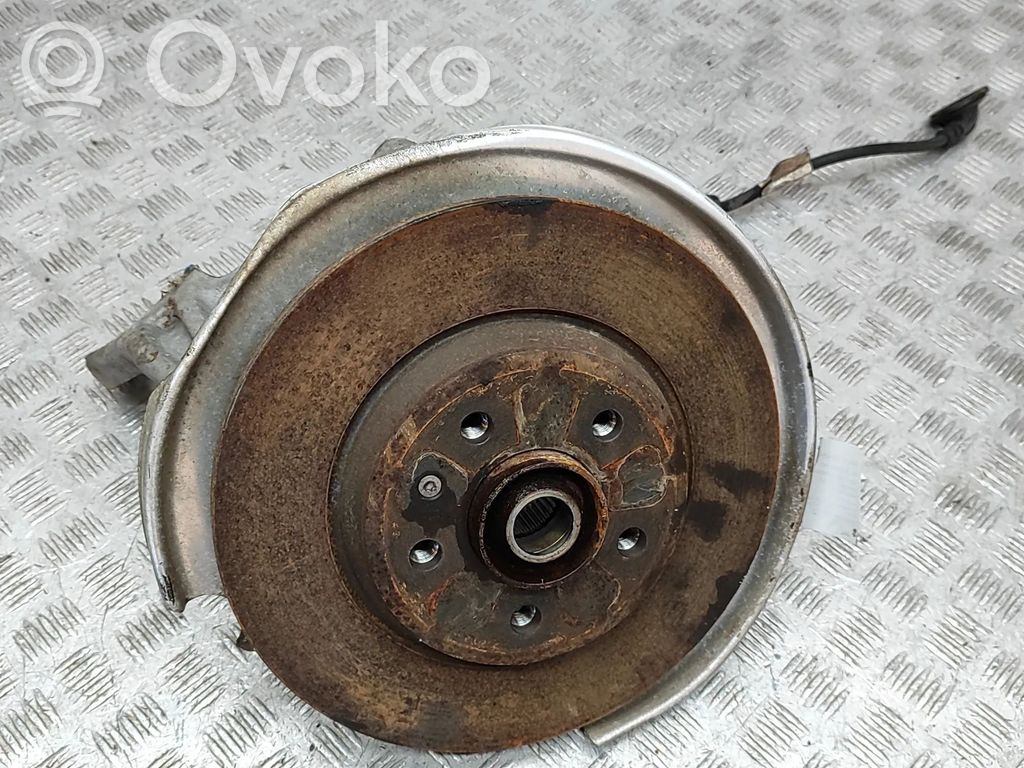 Cubo de rueda trasera   8R0505436C