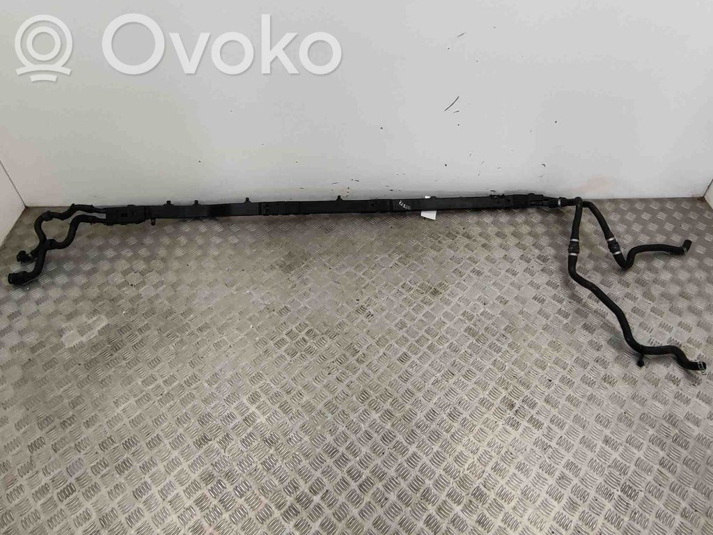 Volvo XC40 Kühlleitung / Kühlschlauch
