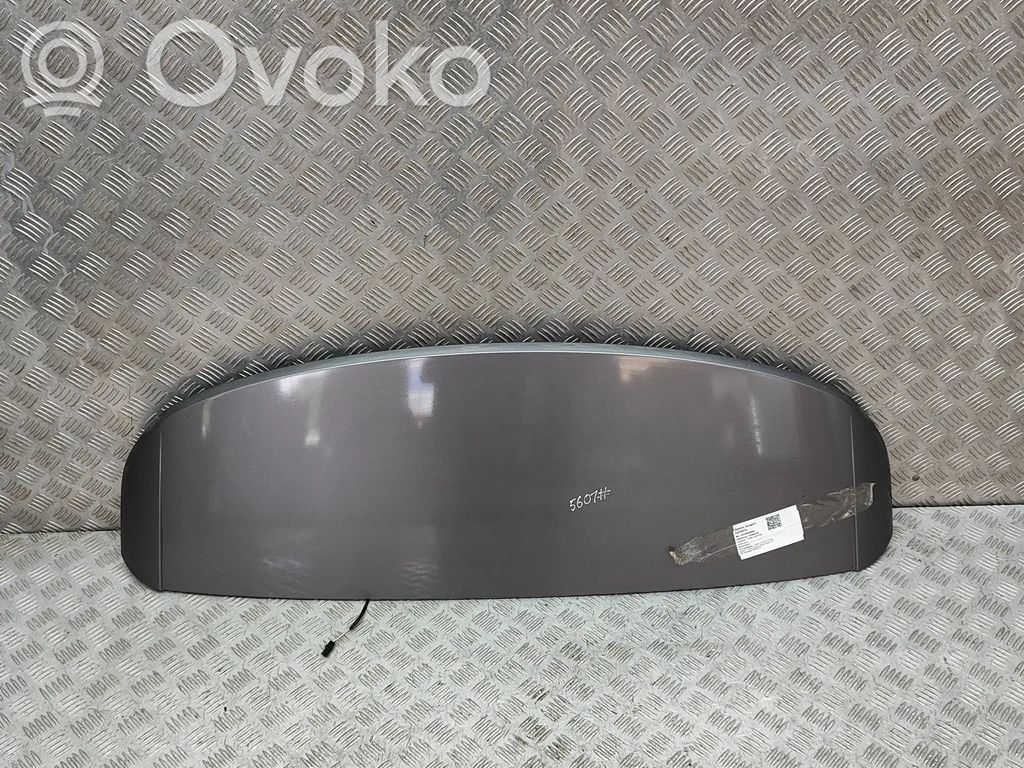 Tailgate/trunk spoiler   89A827933