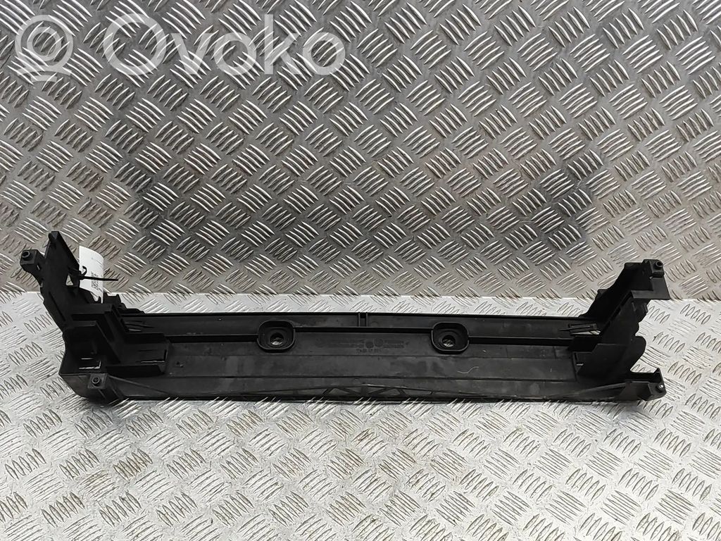 BMW 5 F10 F11 Panel mocowania chłodnicy / góra 