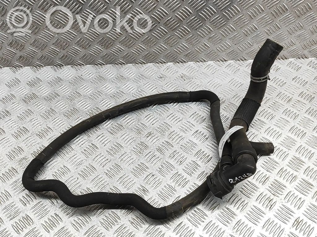 Opel Insignia A Tubo flessibile del liquido di raffreddamento del motore 