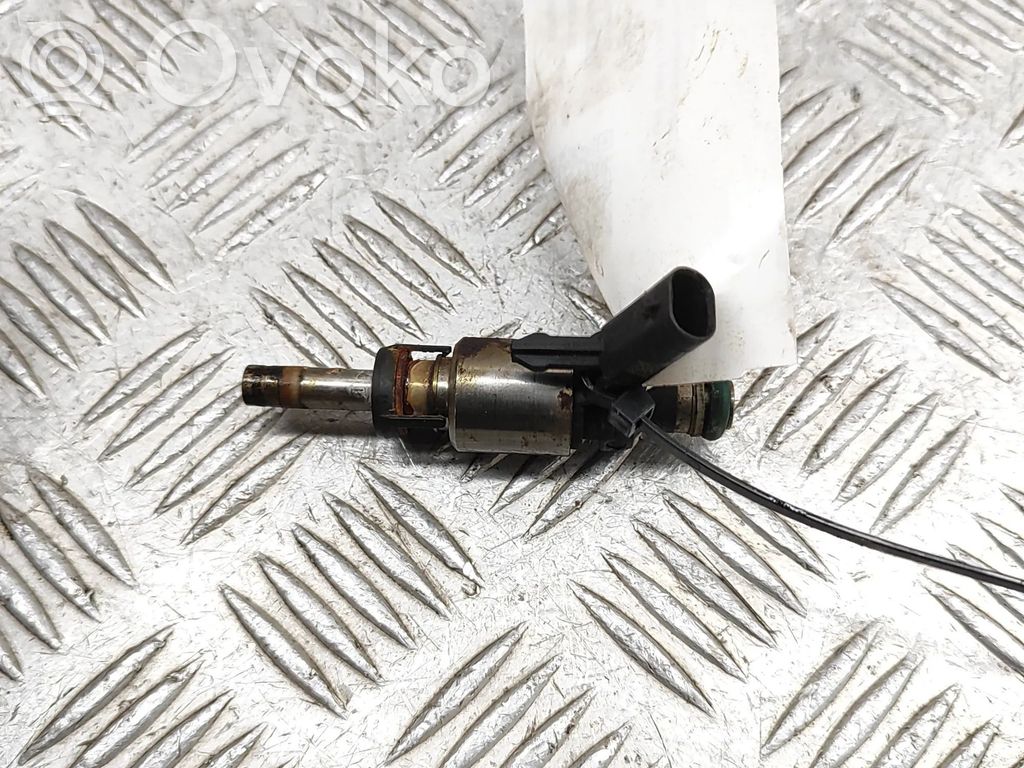 Volkswagen Polo VI Injector combustibil 