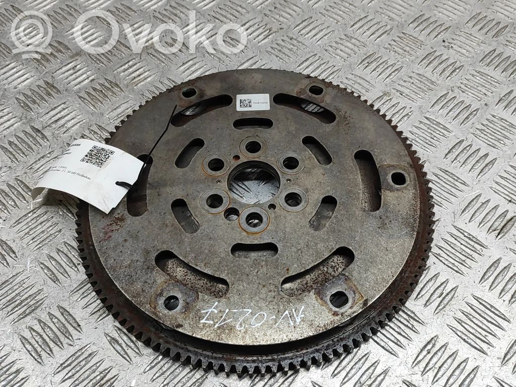 Vauhtipyörä   7548102