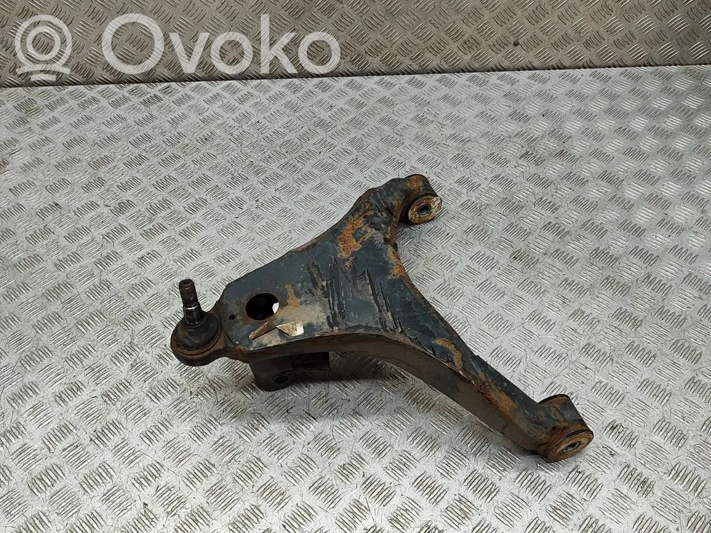 Iveco Daily 6th gen Querlenker Achsschenkel vorne 