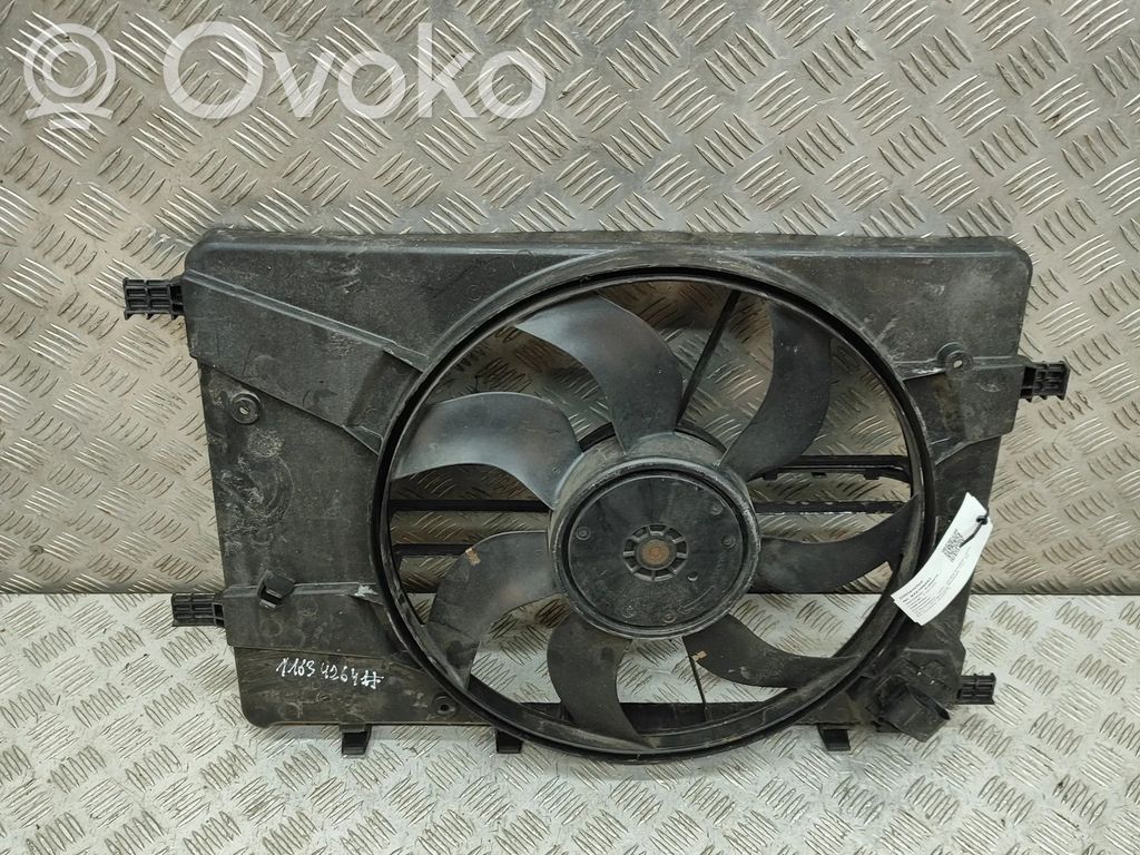 Opel Zafira C Osłona wentylatora chłodnicy 