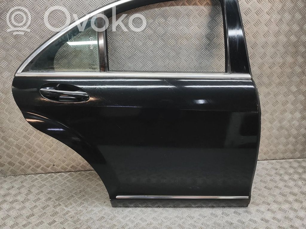 Puerta trasera   A2217300405