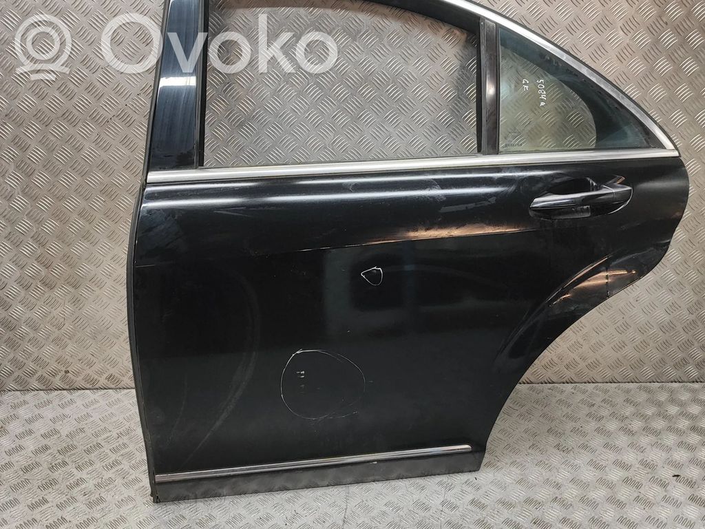 Mercedes-Benz S W221 Puerta trasera 