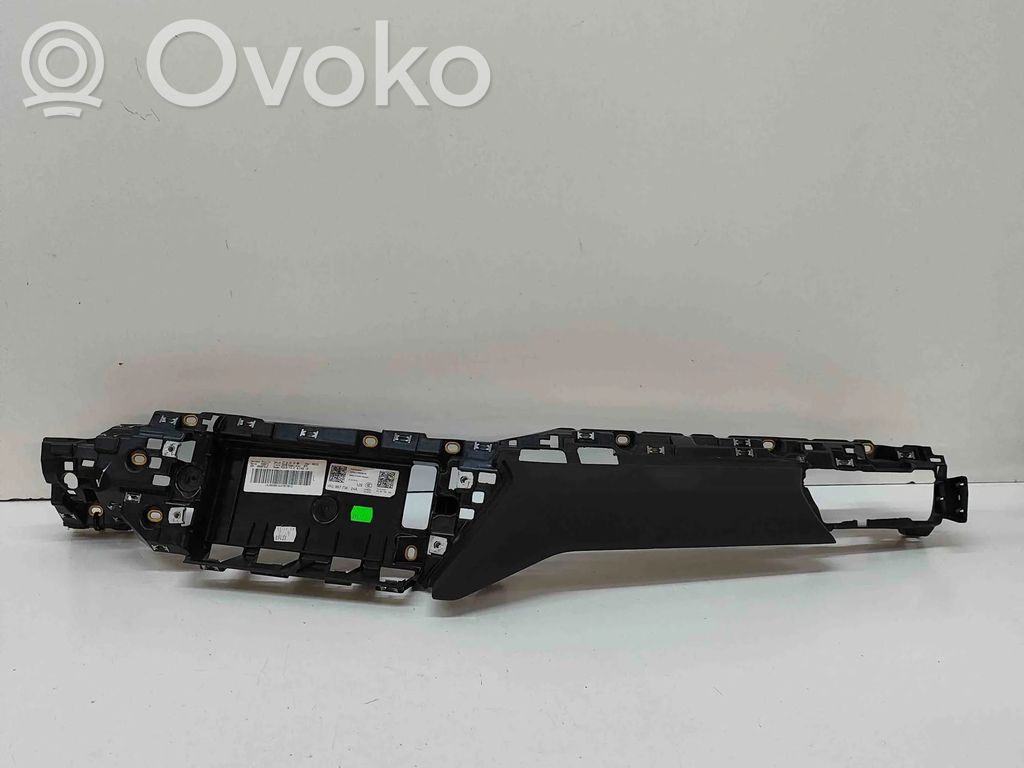 Audi e-tron Dashboard glove box trim 