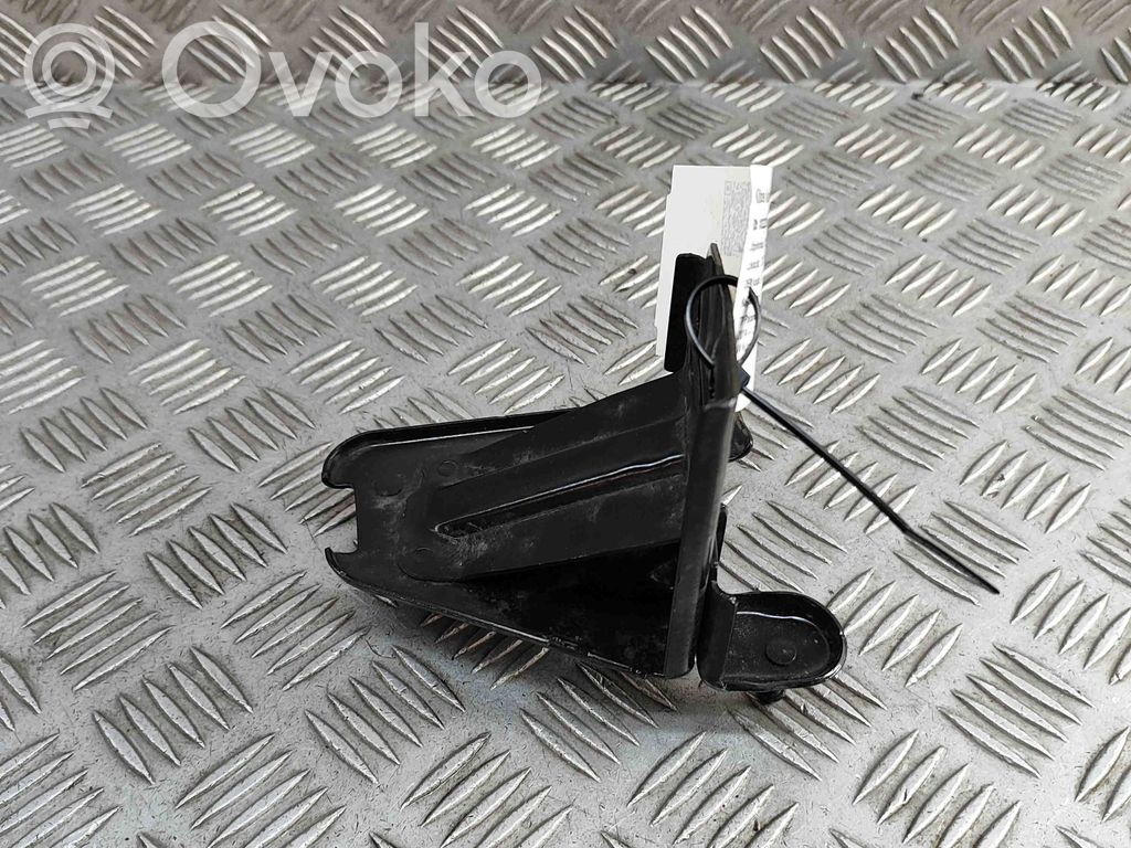 ABS-pumpun kiinnike   5Q2614235E