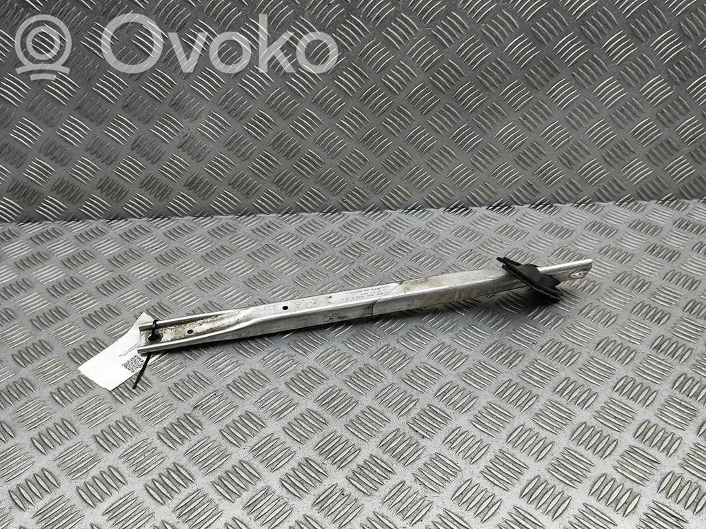 Audi A5 Altra parte del vano motore 