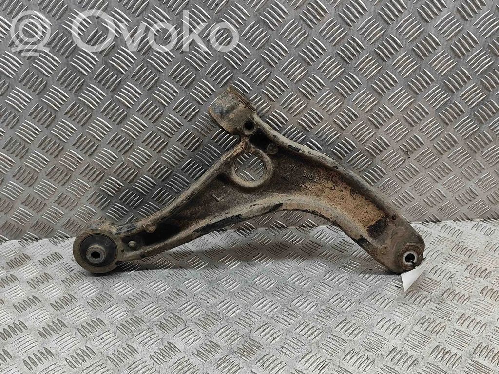 Opel Movano B Dolny wahacz przedni 