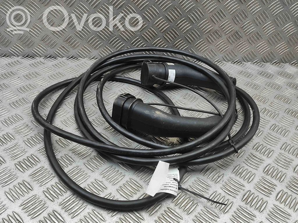 Citroen C5 Aircross Sähköauton latauskaapeli 