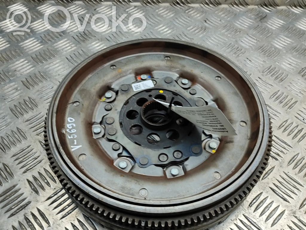 Volkswagen Golf VIII Volante motor 