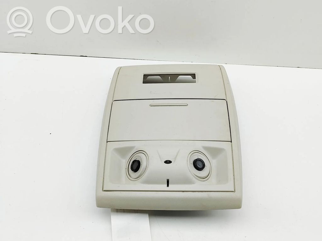 Światło fotela przedniego   L00983870,1LX731DAAA,1LX531DAAA