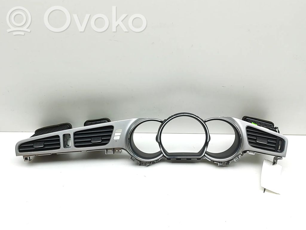 KIA Ceed Moldura del panel 