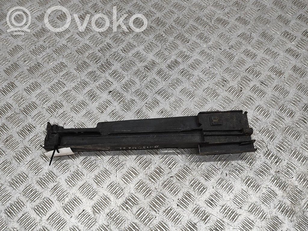 BMW 4 F32 F33 Staffa del pannello di supporto del radiatore 