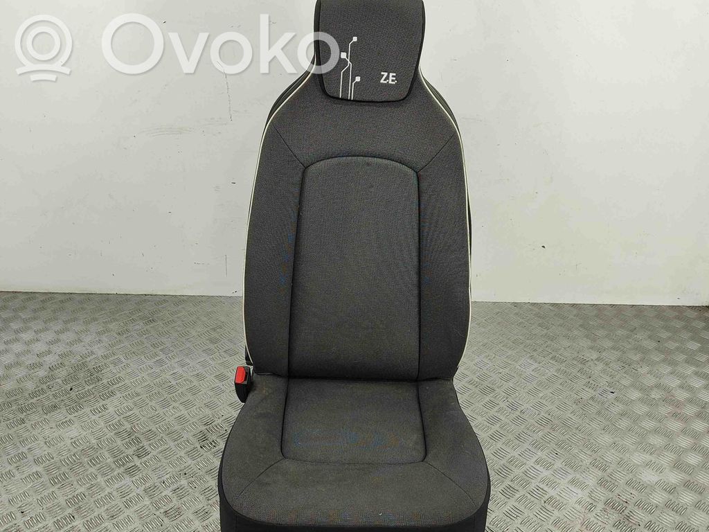 Renault Zoe Kuljettajan istuin 