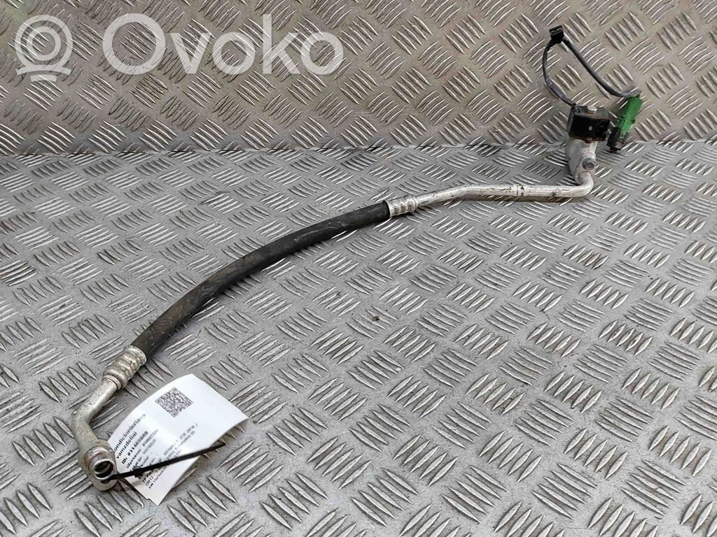 Ilmastointilaitteen putki (A/C)   924408549R,924871682R