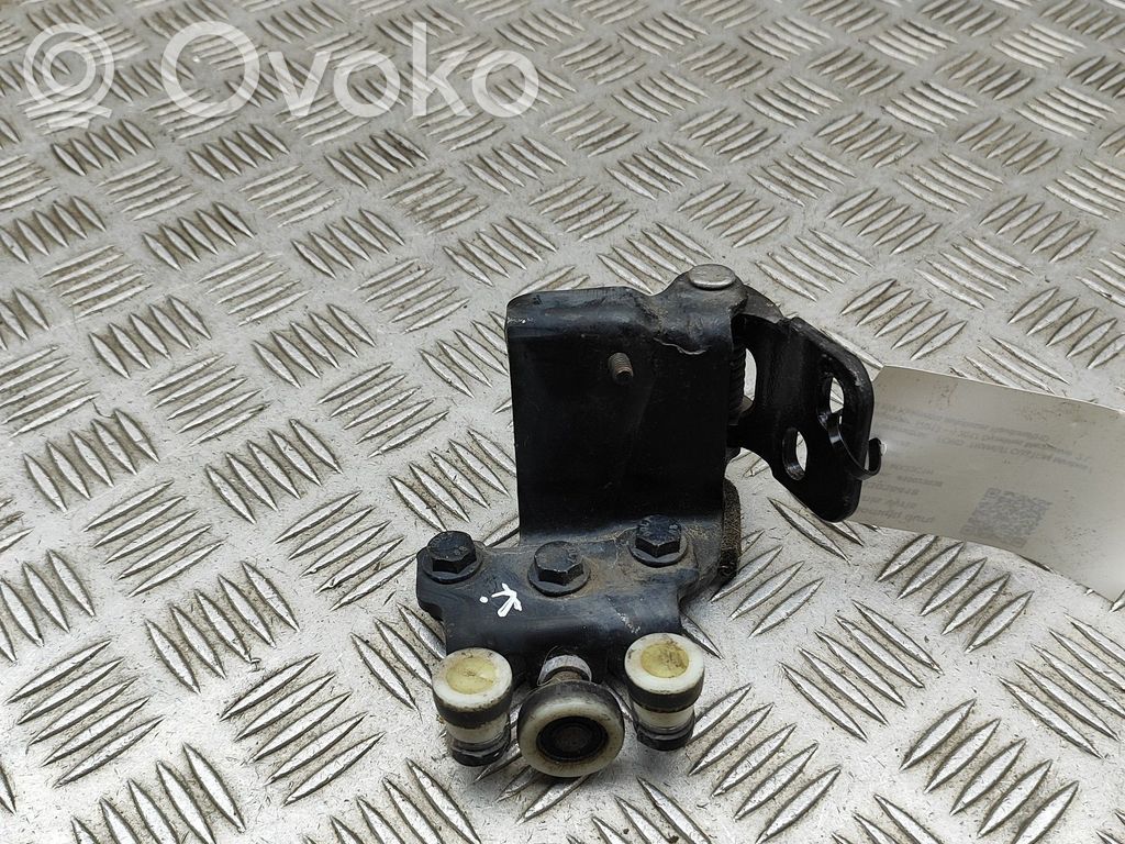 Ford Transit Custom Sliding door upper roller guide/hinge 