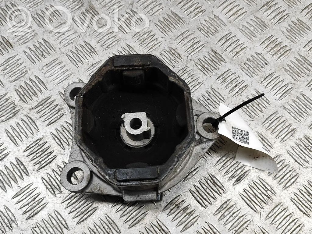 Volvo C40 Suport tampon motor 