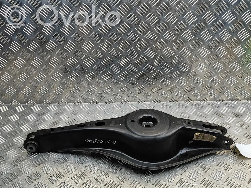 Volvo C40 Querlenker Achsschenkel hinten 