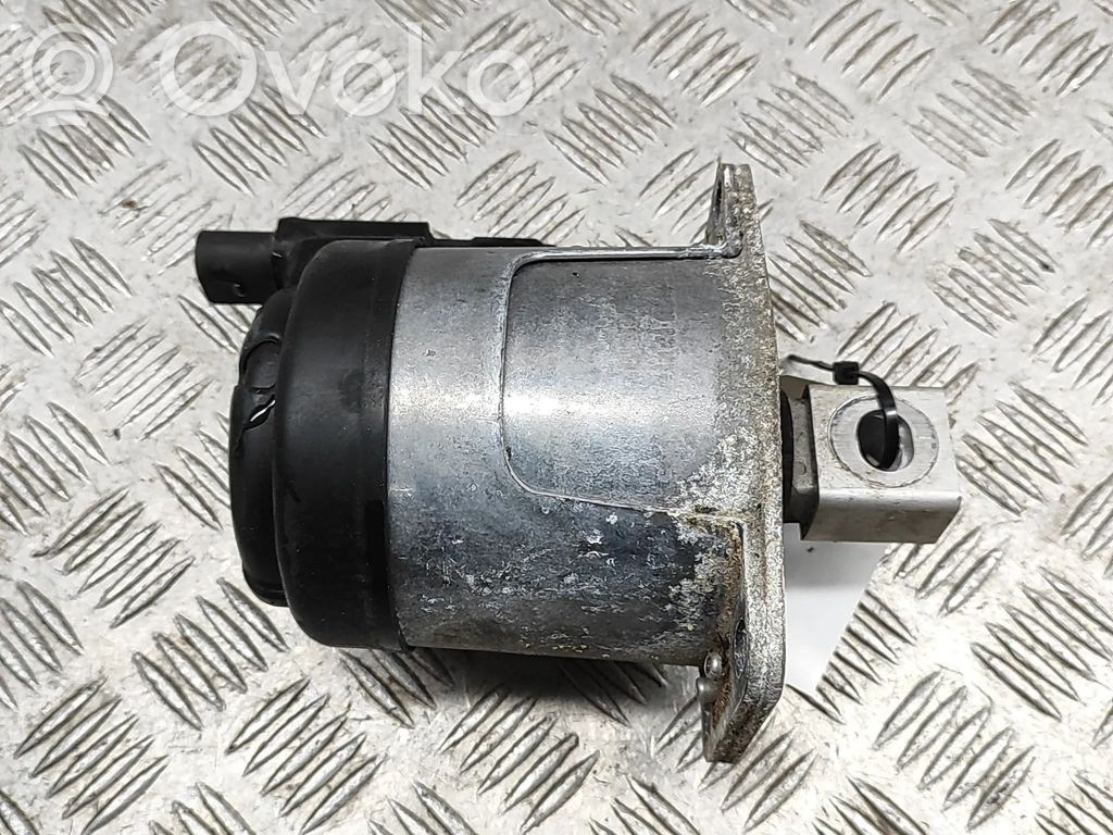 Porsche 911 992 Engine mount bracket 