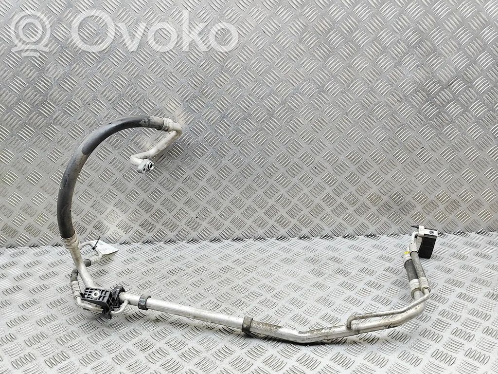 KIA Optima Ilmastointilaitteen putki (A/C) 