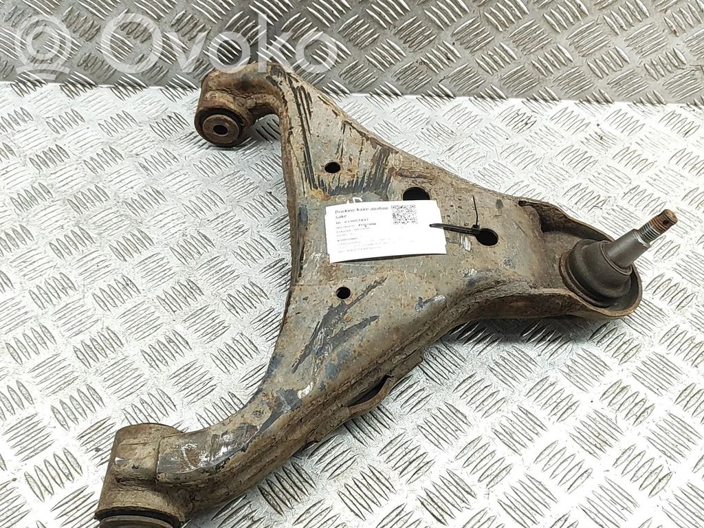 Priekinė šakė   EB3C3079C2C