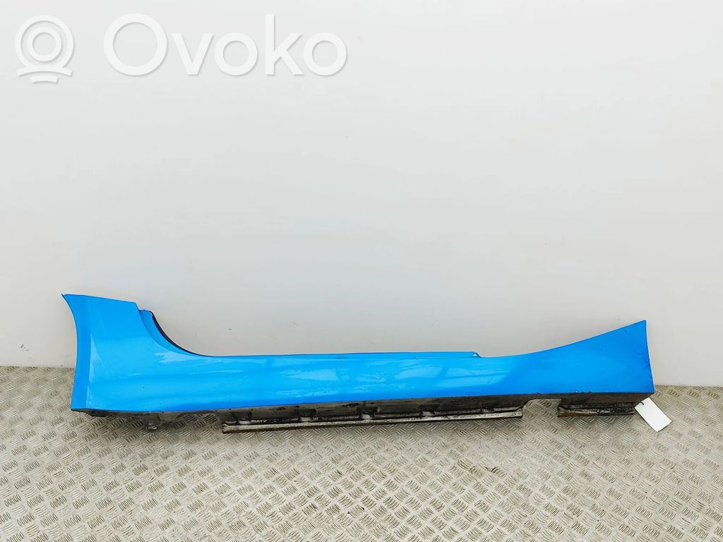 Slenkstis   7016530