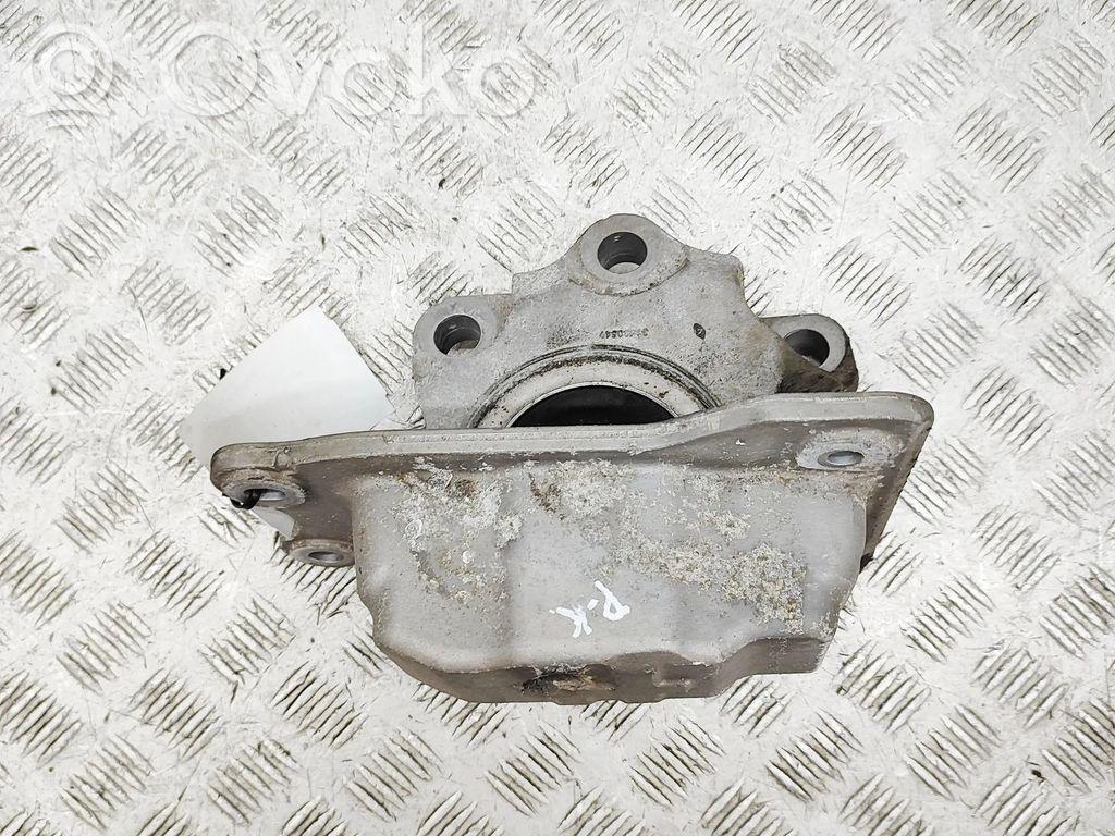 BMW X3 G01 Engine mount bracket 