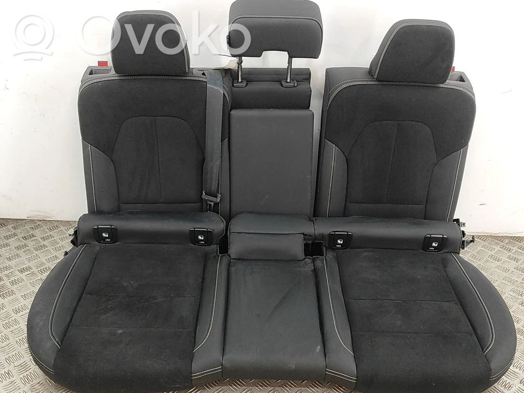 Volvo XC40 Rear seat 