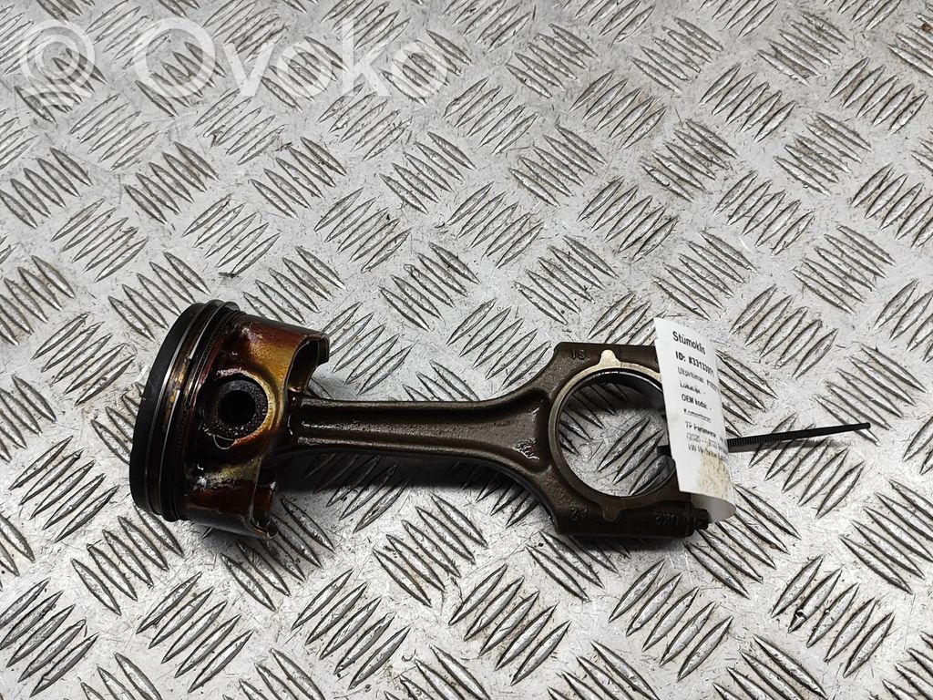 Pistón   06Q107065