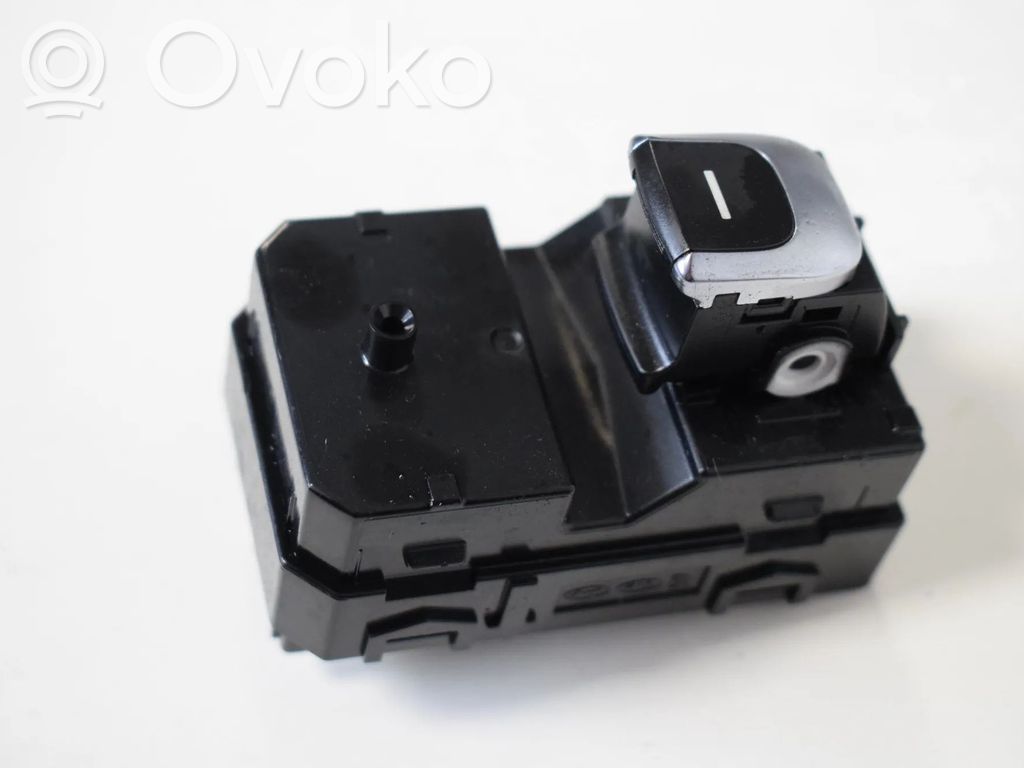 KIA Sportage Electric window control switch 