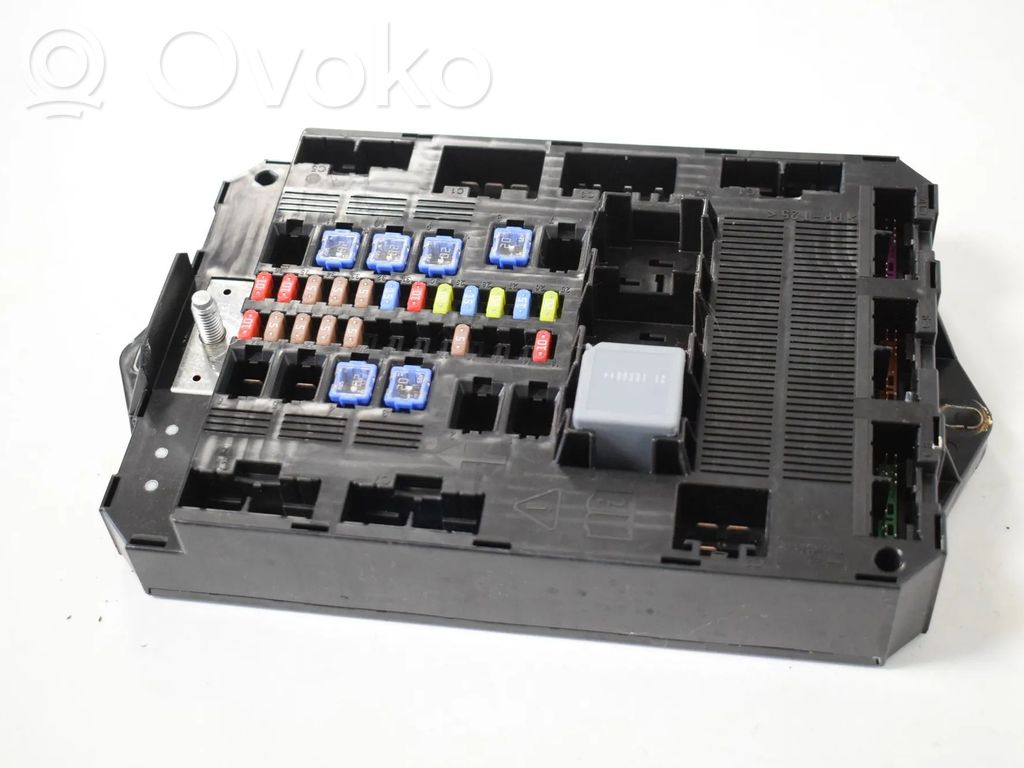 Jaguar XF X250 Modulo di controllo del corpo centrale