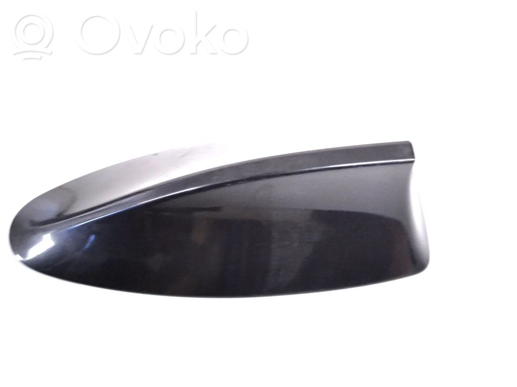 BMW 5 F10 F11 Copertura dell’antenna tetto (GPS) 