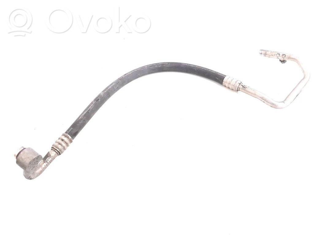 Audi A5 Ilmastointilaitteen putki (A/C) 