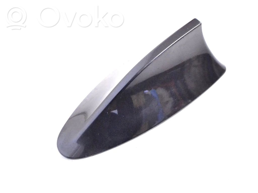 BMW 5 F10 F11 Osłona anteny dachowej GPS 