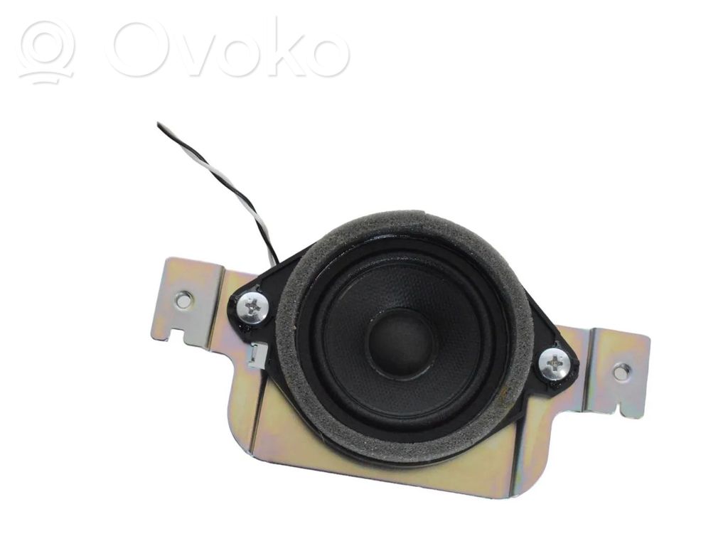 Nissan Juke II F16 Altavoz del panel