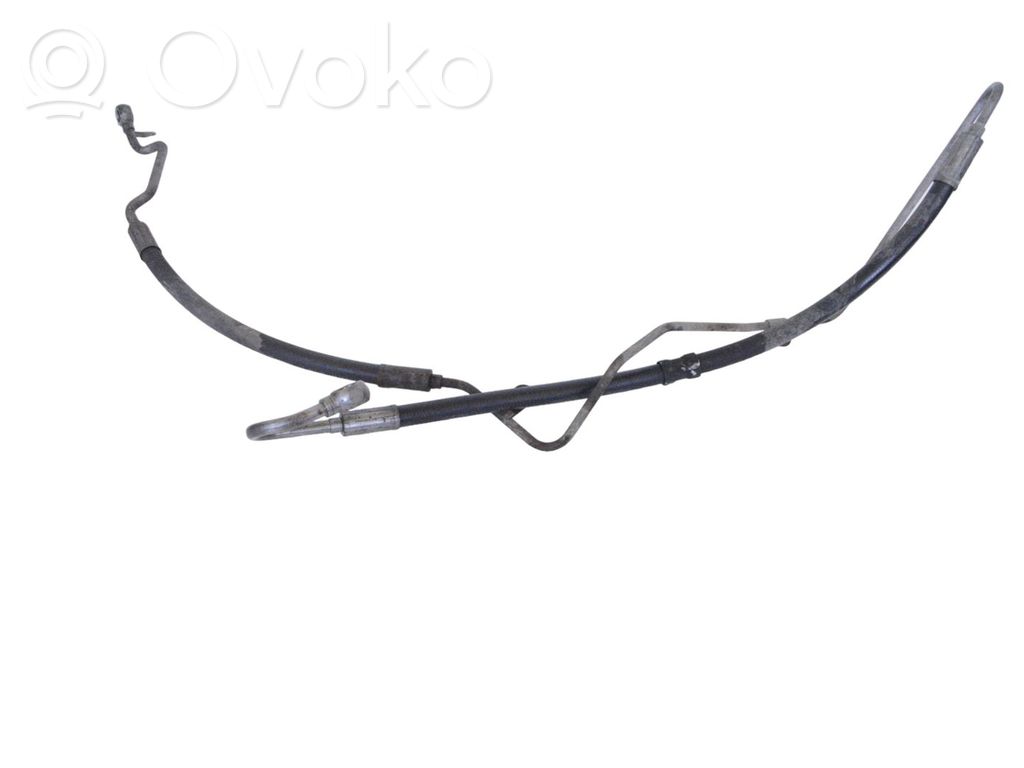 Ohjaustehostimen letkusto   6786606