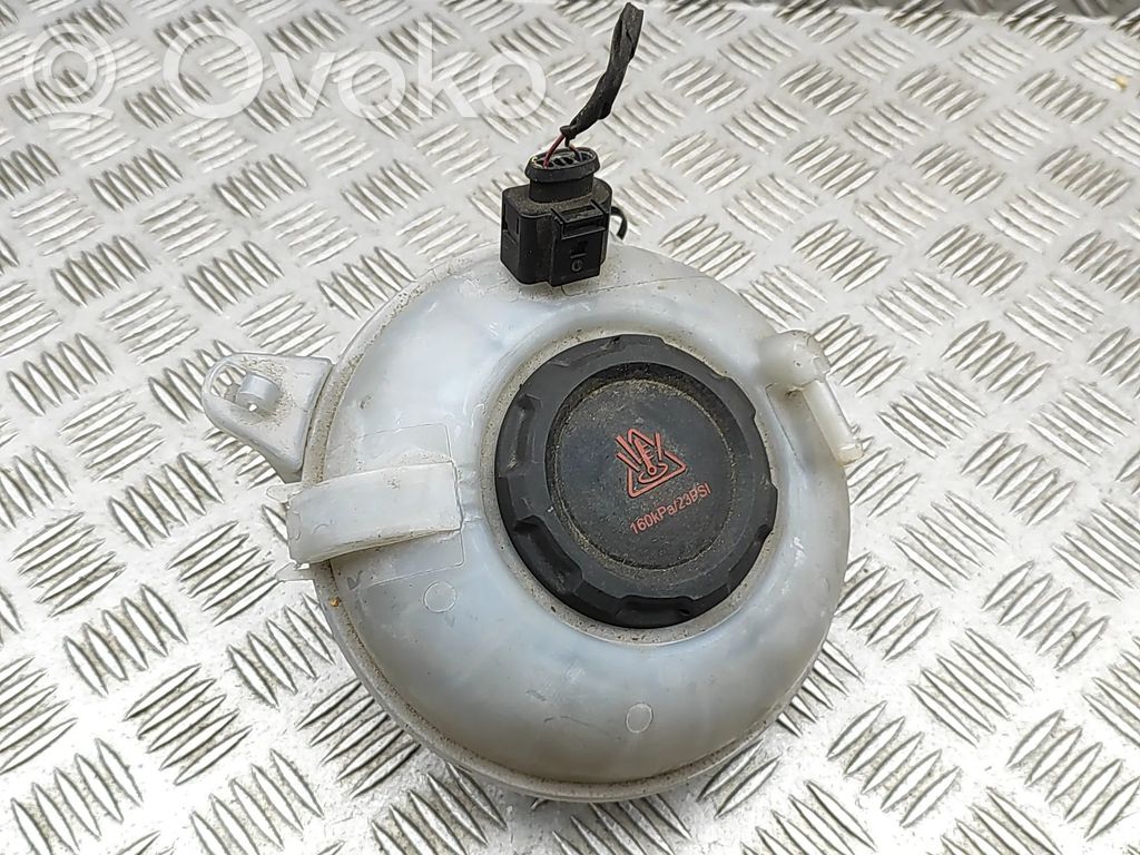 Vas expansiune/rezervor lichid de răcire   5Q0121407M