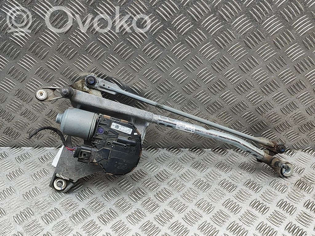 Audi Q7 4M Mechanizm i silniczek wycieraczek szyby przedniej / czołowej 
