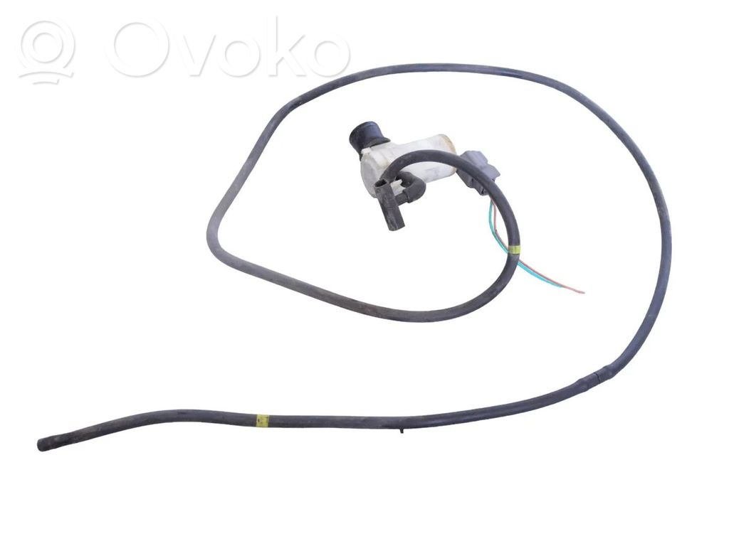 Subaru Outback (BS) Windscreen/windshield washer pump 