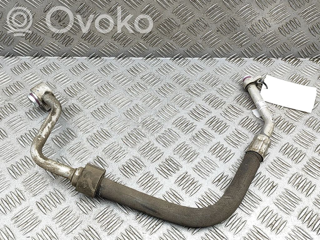 Audi Q7 4M Ilmastointilaitteen putki (A/C)