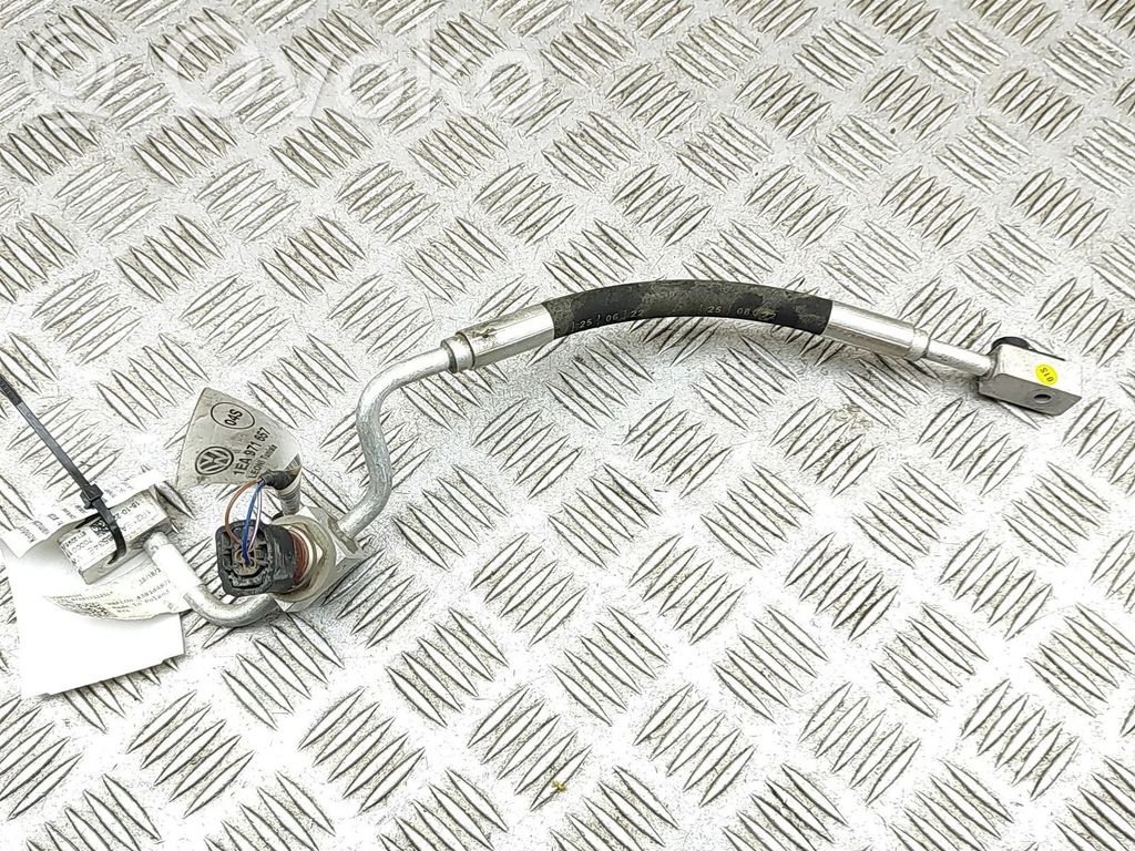 Skoda Enyaq iV Ilmastointilaitteen putki (A/C) 
