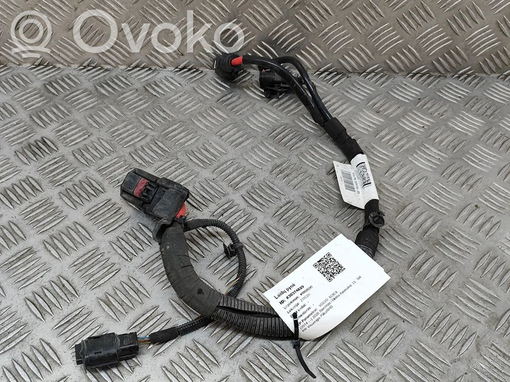 Volvo XC90 Plus / Klema / Przewód akumulatora 