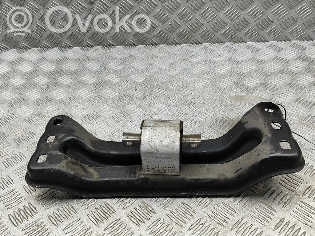 Mercedes-Benz E W238 Support de boîte de vitesses 