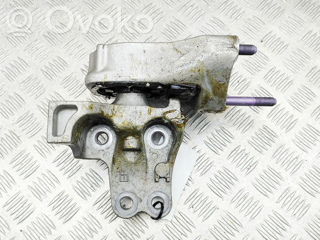 Lexus RZ Engine mount bracket 